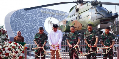 Panglima TNI Resmikan Monumen Helikopter SA-330 Puma di Cibinong, Bogor