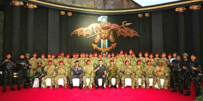 Kick Off Reuni Perak Akabri 2000, Alumni Gelar Baksos dan Resmikan Plaza Kopaska
