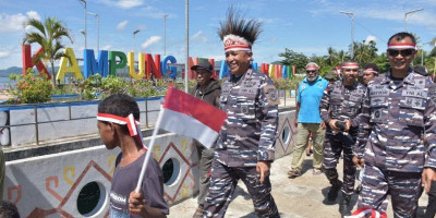 Lantamal X Jayapura Kobarkan Semangat Merah Putih di Pesisir Papua