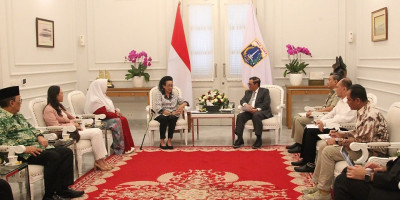 Perkuat Kolaborasi, GKR Hemas dan Senator Jakarta Audiensi Ke Kantor Gubernur Jakarta Pramono Anung