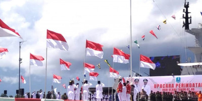 Kasdim 1708/BN Hadiri Upacara Ikonik HUT Ke-80 RI di Dermaga Mbromsi