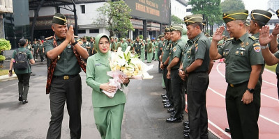 Wakil Panglima TNI Ikuti Tradisi Pengantar Tugas di Mabesad