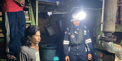 Bakamla RI Berhasil Selamatkan Kapal Nelayan Mati Mesin di Perairan Batam