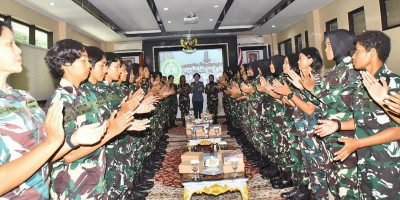 Kowal Sorong Perkuat Profesionalisme Lewat Pembekalan Pabandya Bin Kowal TNI AL