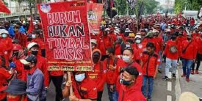 Besok Demo Ribuan Buruh Goyang DPR,  Irma Chaniago Ingatkan Jangan Anarkis