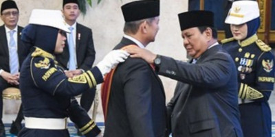 Balas Budi di Istana, Membaca Penganugerahan Bintang Mahaputera