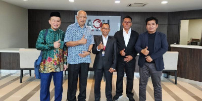 Pendaki Carstensz Raih Gelar PhD di Malaysia