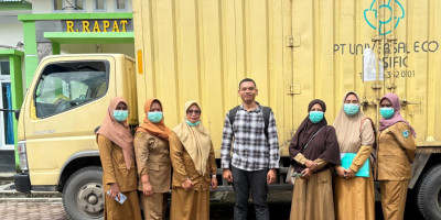 Bertahun-Tahun Terbengkalai, Universal Eco Angkut Lebih 2 Ton Limbah Medis di SBT  