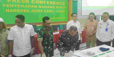 Warga Lapor Menemukan Sabu-Sabu kepada Babinsa, Bukti Kedekatan Babinsa dengan Warga