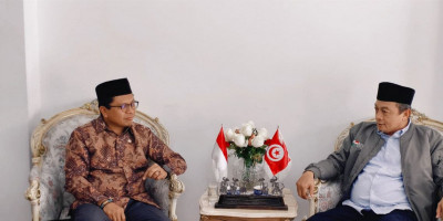 UBN Bertemu Dubes RI Zuhairi Misrawi di Tunis, Apresiasi Prestasi Diplomasi dan Bahas Isu Palestina