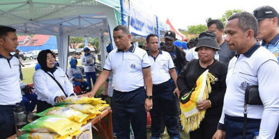 Kodaeral X Gelar Olahraga Bersama dan Layanan Sosial di HUT ke-80 TNI AL