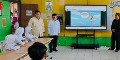 Smart TV Untuk Semua Sekolah: Peluang Besar