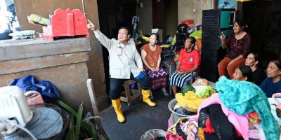 Presiden Prabowo Sambangi Warga Terdampak Banjir Bali