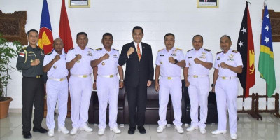 Satgas Port Visit TNI AL Tiba di Papua New Guinea, Laksanakan Courtesy Call ke KBRI di Port Moresby