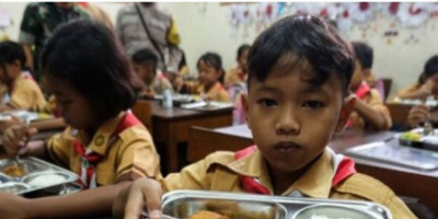 Komisi IX DPR Minta Pengelolaan MBG Diperbaiki