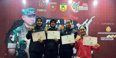 Bripda Salma Aulia Persembahkan Emas untuk Polri di Kejuaraan Karate Panglima TNI 2025