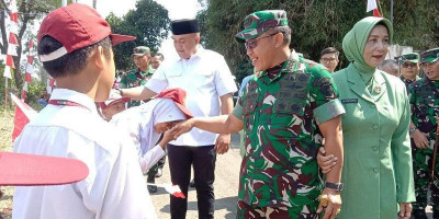 TNI Lakukan Serbuan Teritorial di Kabupaten Bogor  