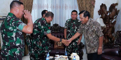 HUT ke-80 TNI, Generasi Penerus Pererat Tali Silaturahmi dengan Sesepuh TNI  