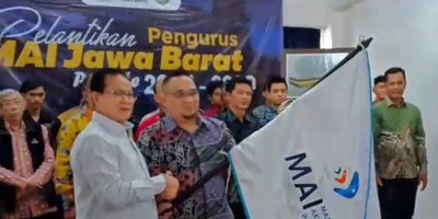 Ketum MAI Prof. Rokhmin Kukuhkan Kepengurusan Baru Jawa Barat: Saatnya Akuakultur Jadi Pilar Kemandirian Ekonomi Bangsa