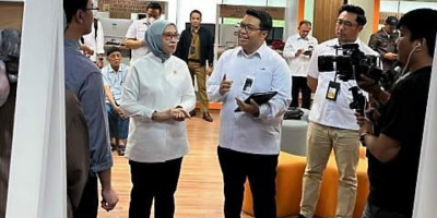 Hadir dan Layani ASN di MPP Jakarta, Menpan RB Apresiasi TASPEN
