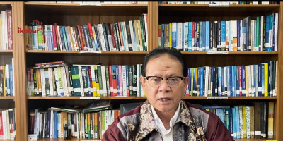 Pesan Prof. Rokhmin ke Generasi Z: Kuasai AI, Bukan Jadi Korban Teknologi