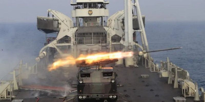 Yonroket 1 Marinir Laksanakan Penembakan RM 70 Grad di Teluk Jakarta