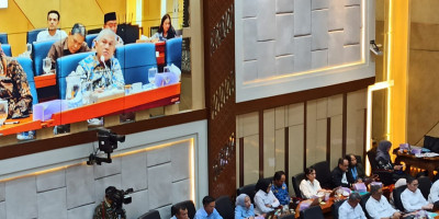 Menkes Ungkap Bakteri, Virus, dan Bahan Kimia pada MBG Penyebab Keracunan