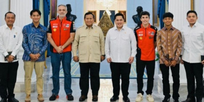 Presiden Prabowo Pertemukan Mario Aji, Veda Pratama dengan Marc Marquez