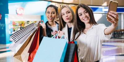 Budaya Flexing Pejabat maupun Influencer 