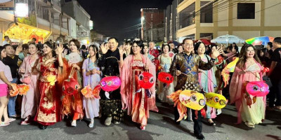 Festival Moon Cake 2025 Warnai Kota Singkawang