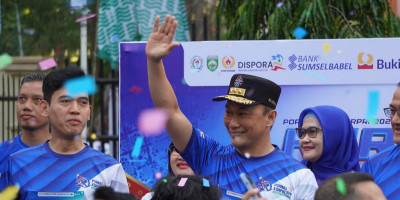 Diikuti Ribuan Runners, Prof. Zudan: Fun Run Korpri Jadi Momen Kebersamaan ASN dengan Masyarakat Luas