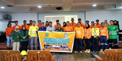 Siswa SMK Halmahera Utara Belajar Langsung Dunia Tambang di Gosowong