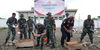 Kasdam XVII/Cenderawasih Resmikan Groundbreaking Koperasi Merah Putih di Mimika