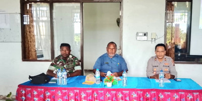 Danposramil 01 Biak Timur Hadiri Pembentukan Panitia Pemilihan Kepala Kampung 2025