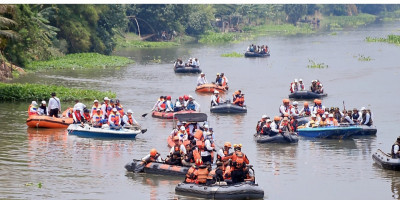 Pasmar 2 Mendorong Gerakan Menghadap Sungai: Bersihkan, Tabur Benih Ikan, Bhakti Sosial dan Bhakti Kesehatan