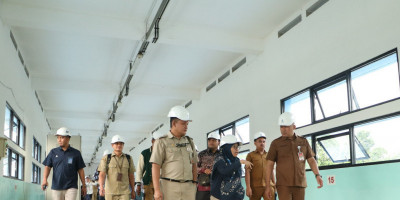 Ditjen Bina Bangda Tinjau Langsung Pelayanan Dasar di Jakarta