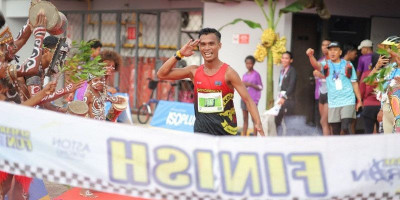 Atlet Satkopaska Koarmada III Raih Juara 1 di Ajang Semarak Aston Fun Run 2025
