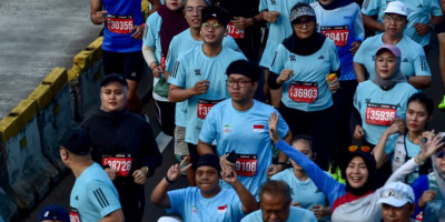 Jakarta Running Festival 2025 Uji Ketat Pemilihan Air MIneral Sesuai Standar Internasional dan Tetapkan Le Minerale sebagai Official Mineral Water