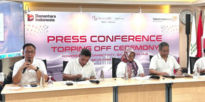 Lakukan Topping Off, TelkomGroup Siap Operasikan Hyperscale Data Center NeutraDC Nxera Batam Dukung Ekosistem AI