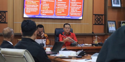 Gresik Menuju Pesisir Masa Depan: Prof. Rokhmin Dahuri Dorong Model Agro-Maritim Berkelanjutan