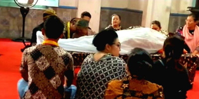 Sinuwun Paku Buwono XIII Tutup Usia, Akan Dimakamkan di Imogiri