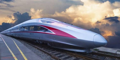 Azas Tigor Nilai Pemerintah Sebaiknya Prioritaskan Pengembangan Whoosh ke Surabaya