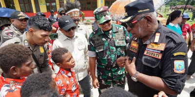 Dandim 1710/Mimika Dampingi Bupati dan Wakil Bupati Mimika Kunjungan Kerja di Distrik Mimika Barat Jauh