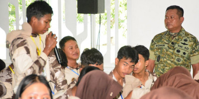 Ceramah Kebangsaan di Kediri: Danrem 083/Bdj Dorong Peserta KKRI Jadi Generasi Tangguh dan Berkarakter