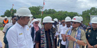 Prof. Rokhmin Dahuri Bawa Angin Segar ke Labetawi Tual: Rp13,6 Miliar untuk Kampung Nelayan Merah Putih
