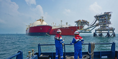 FSRU Lampung Terima Kargo LNG, Jaga Keandalan Layanan Energi untuk Kelistrikan
