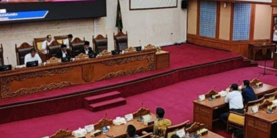 Polemik Absensi Wakil Ketua III DPRD Batam dan Ujian Integritas Publik