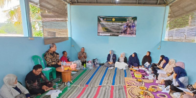 Cilukba Squad PGPAUD UPS Bekasi Gelar Peluk: Edukasi Peduli Lingkungan Sejak Dini Bersama Bank Sampah Warga