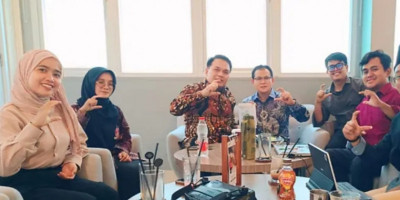 Prof. Rokhmin Dahuri: Kolaborasi Akademisi dan Komunitas Jadi Kunci Edukasi Perubahan Iklim di Cirebon