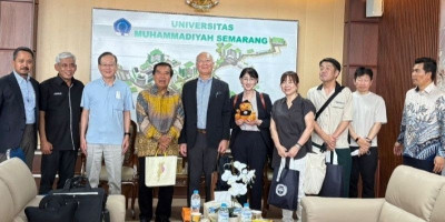 UNIMUS Semarang MoU dengan Suenoba Cooperative Fukuoka Jepang untuk Program Internship Keperawatan